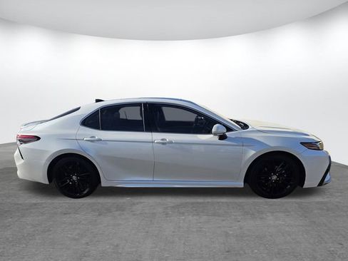 Used 2022 Toyota Camry XSE w/ Navigation Package image 3