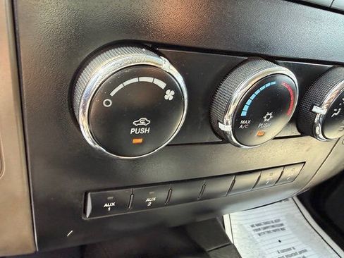 Used 2012 RAM 3500 ST w/ ST Decor Group AWD/4WD image 36