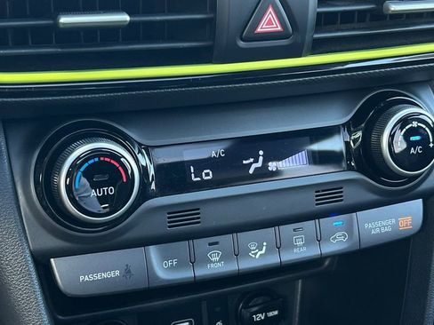 Used 2019 Hyundai Kona Ultimate AWD/4WD image 26