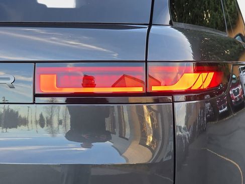 New 2026 Land Rover Range Rover Sport Dynamic SE image 35