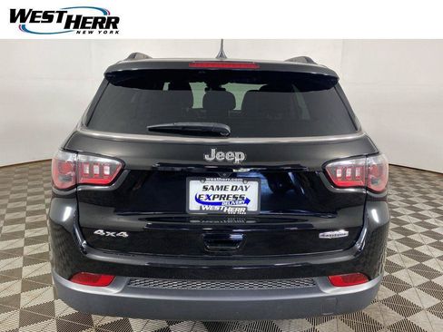 Used 2023 Jeep Compass Latitude w/ Convenience Group AWD/4WD image 20