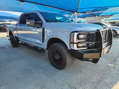 Used 2026 Ford F250 Lariat w/ Black Appearance Package