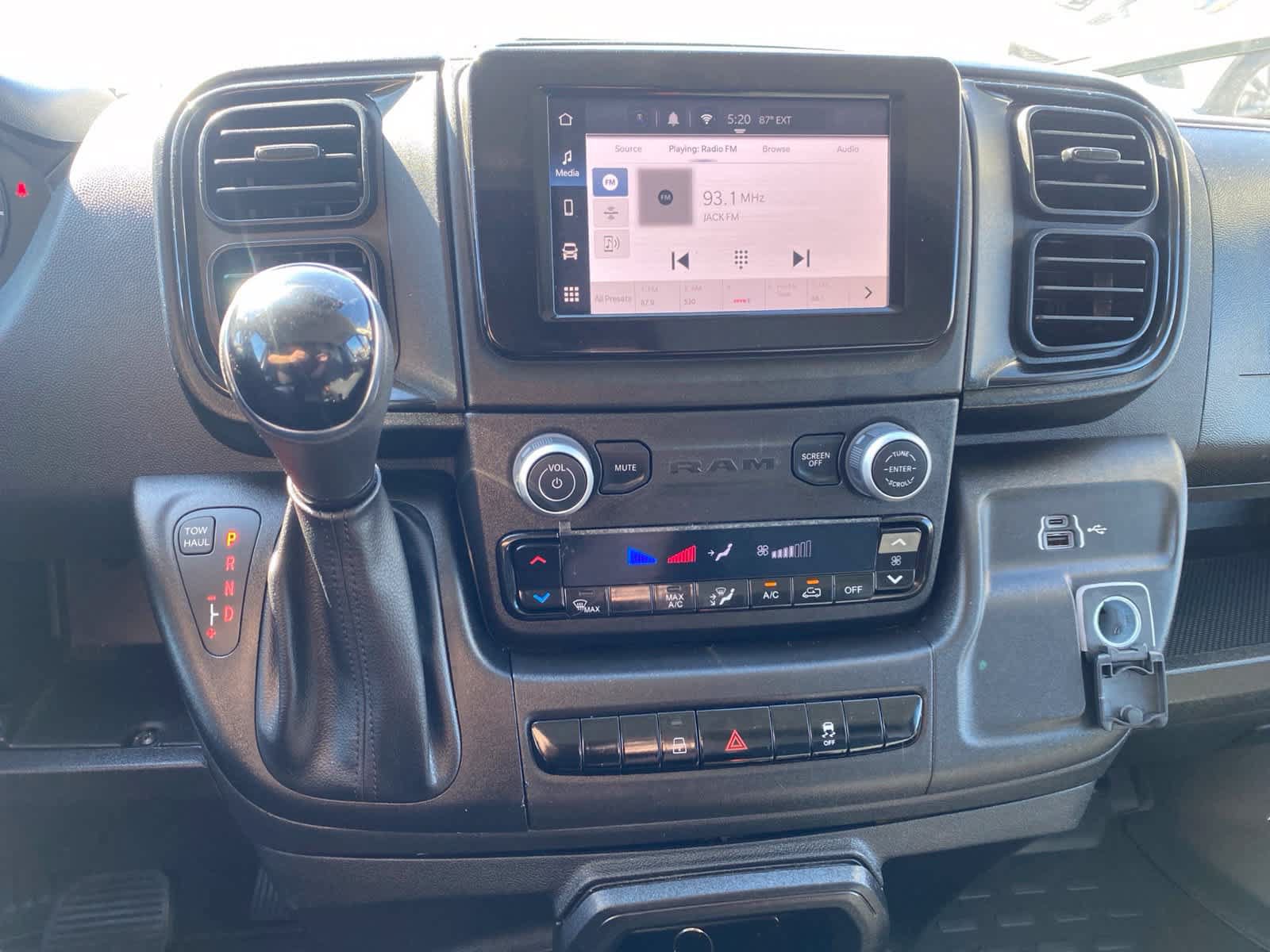 Used 2025 RAM ProMaster 2500 FWD image 15