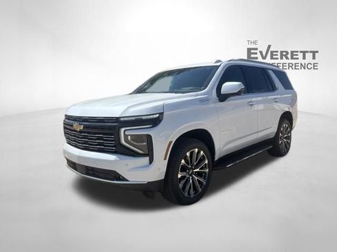 New 2026 Chevrolet Tahoe High Country w/ Sun And Tow Package AWD/4WD image 3