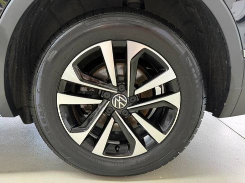 Used 2023 Volkswagen Tiguan S w/ Driver Assistance Package FWD image 29