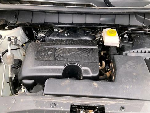 Used 2024 Nissan Pathfinder SL FWD image 34