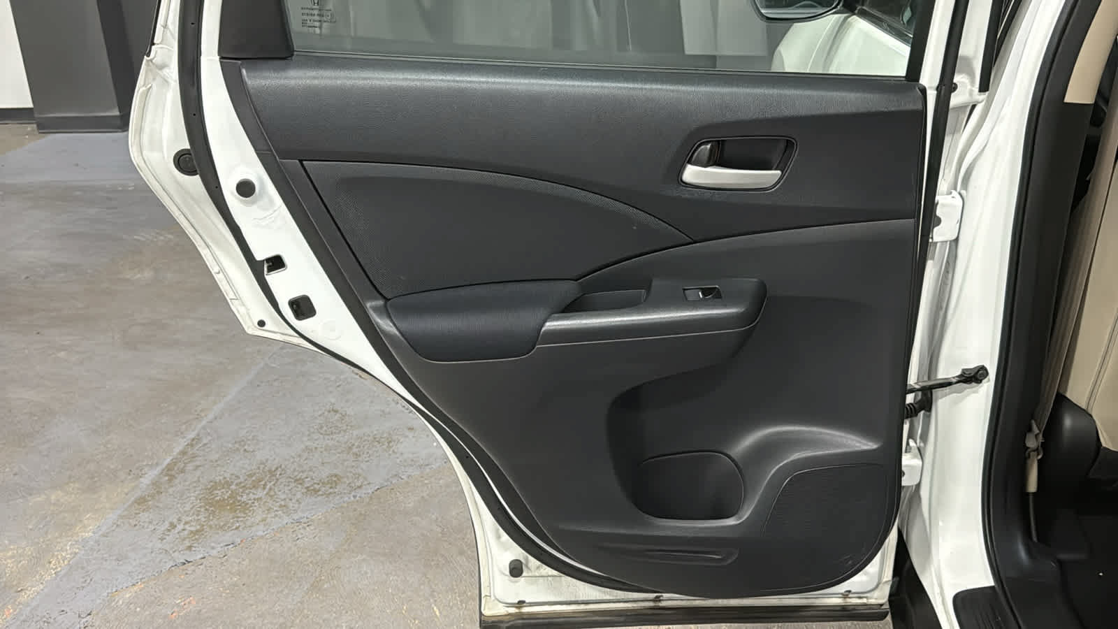 Used 2016 Honda CR-V LX image 22