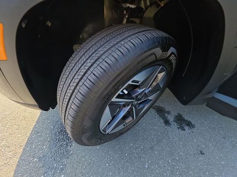 Certified 2025 Hyundai Tucson SEL image 43