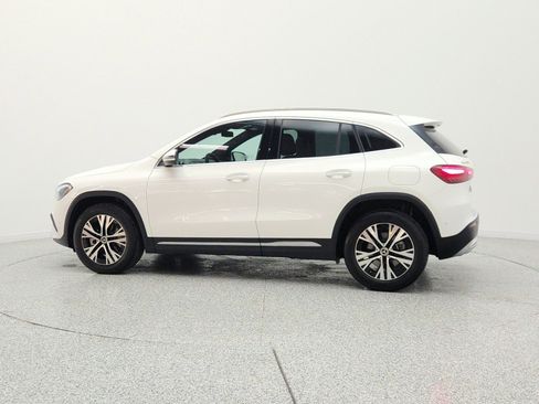 Certified 2025 Mercedes-Benz GLA 250 image 8
