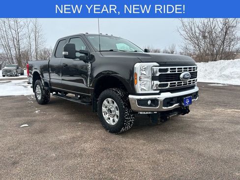 Certified 2024 Ford F350 XLT image 9