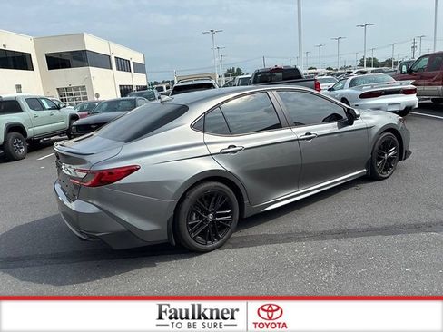 Certified 2026 Toyota Camry SE w/ Convenience Package FWD image 7
