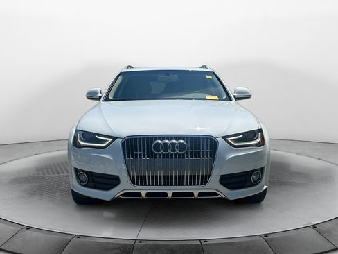 Used 2015 Audi A4 Premium Plus w/ Technology Package AWD/4WD image 2