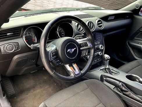 Used 2015 Ford Mustang Coupe image 11