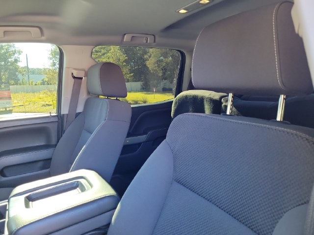 Used 2018 Chevrolet Silverado 1500 LT w/ All Star Edition AWD/4WD image 19