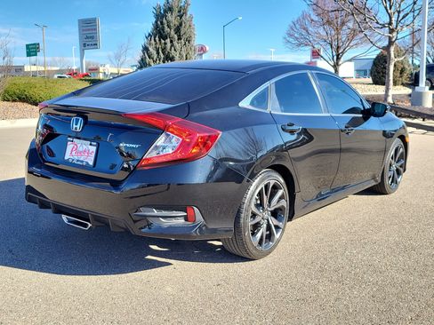 Used 2021 Honda Civic Sport image 3