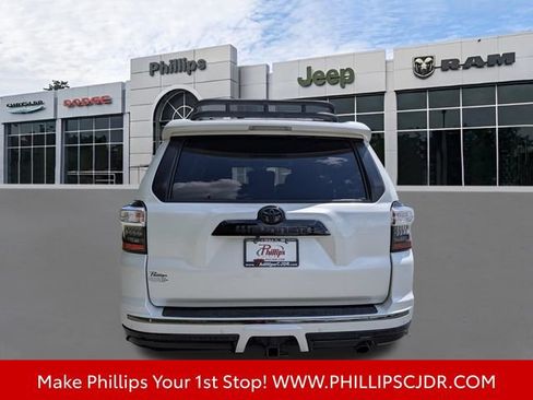 Used 2021 Toyota 4Runner Nightshade AWD/4WD image 4