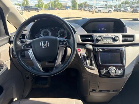 Used 2015 Honda Odyssey EX-L image 11