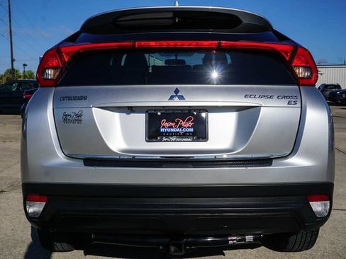Used 2019 Mitsubishi Eclipse Cross ES FWD image 6