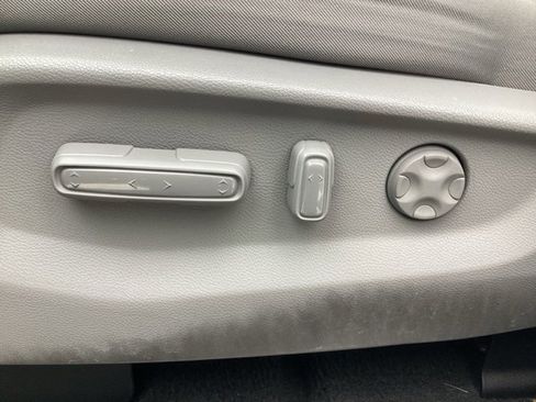 Used 2018 Honda Odyssey EX image 20