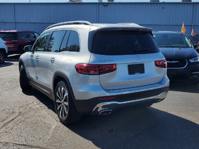 Used 2023 Mercedes-Benz GLB 250 4MATIC image 23
