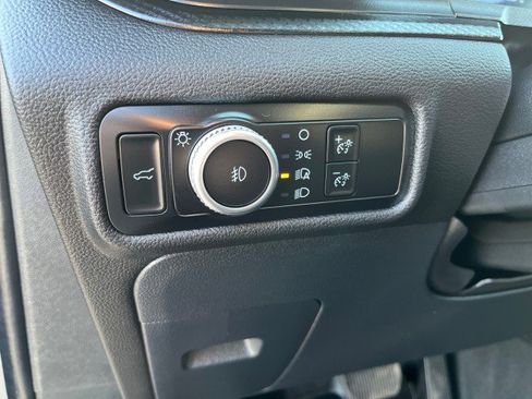 Used 2023 Ford Explorer ST image 14