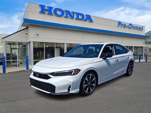 Used 2025 Honda Civic Sport image 1