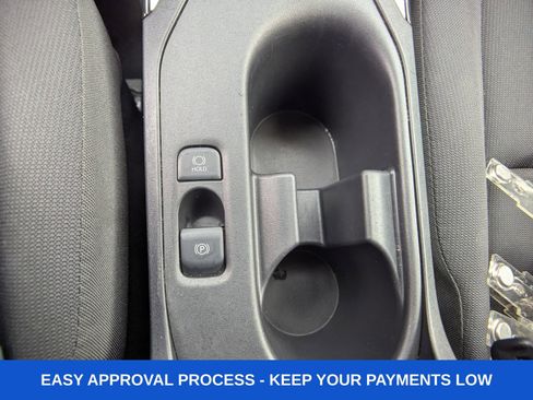 Used 2023 Toyota Corolla LE image 30