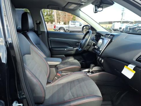 Used 2022 Mitsubishi Outlander Sport SE FWD image 10