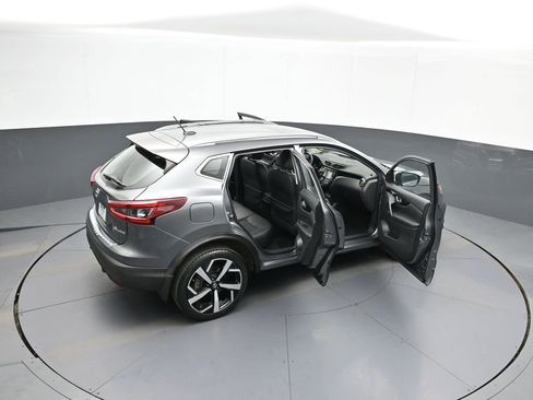 Used 2021 Nissan Rogue Sport SL w/ Premium Package AWD/4WD image 43