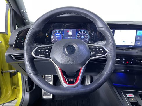 Used 2022 Volkswagen GTI Autobahn image 16