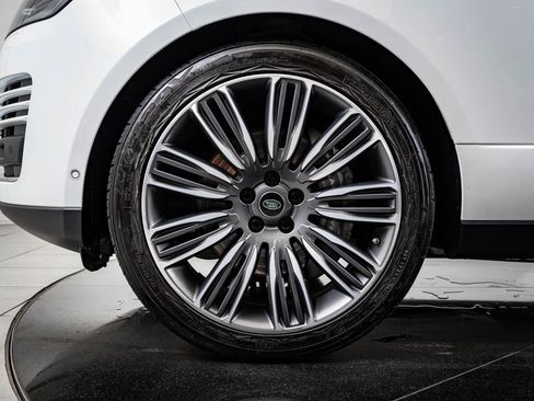 Used 2021 Land Rover Range Rover Westminster Edition image 13