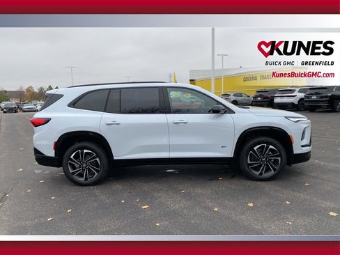 New 2026 Buick Enclave Sport Touring image 2