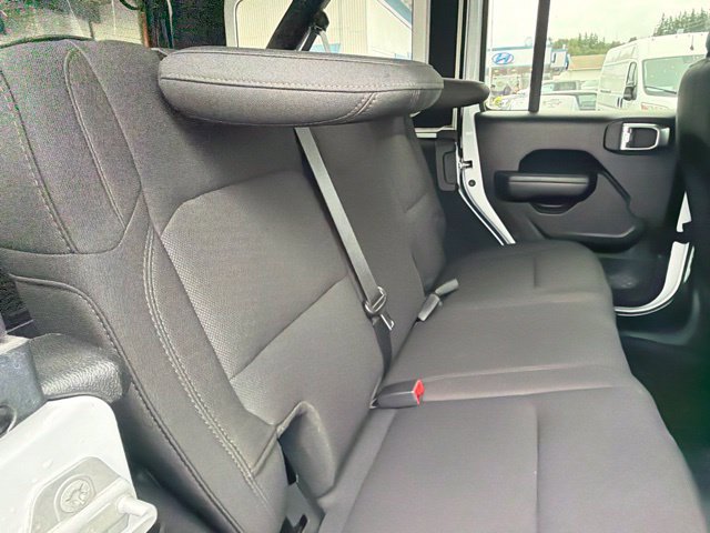 Used 2021 Jeep Wrangler Unlimited Sport AWD/4WD image 14