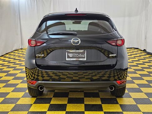 Used 2018 MAZDA CX-5 Touring image 4