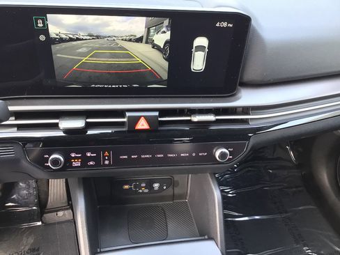 New 2026 Kia Sportage EX image 14