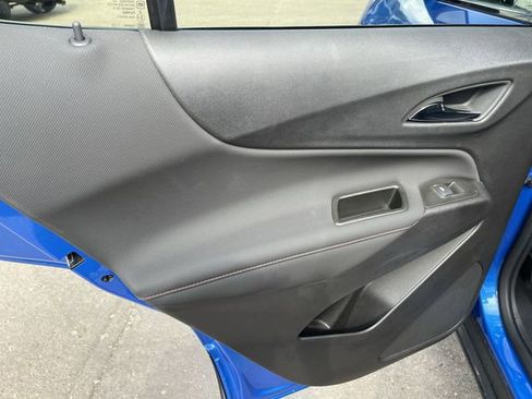 Used 2024 Chevrolet Equinox RS w/ RS Leather Package image 12