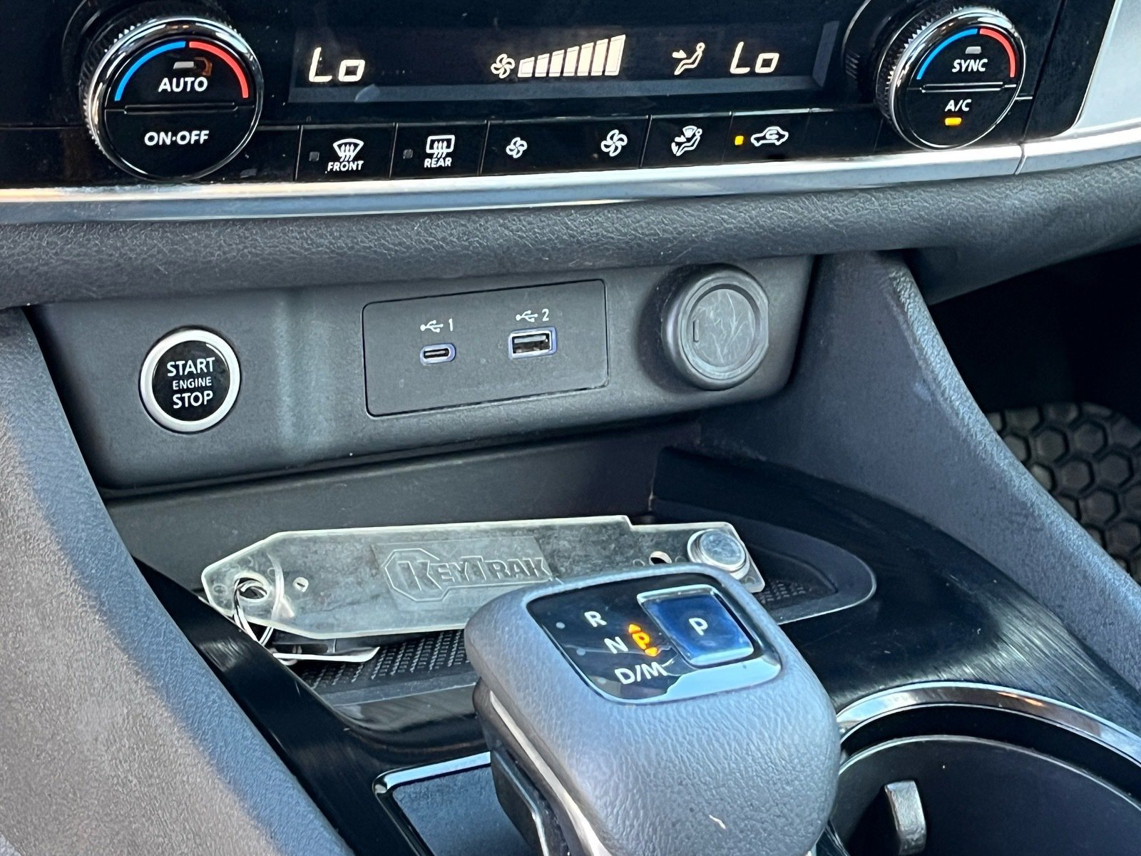 Used 2022 Nissan Rogue SV AWD/4WD image 26