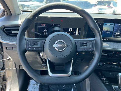 New 2026 Nissan Kicks SV FWD image 18