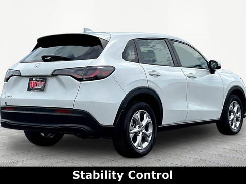 Used 2024 Honda HR-V LX image 6