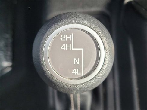 Used 2023 Jeep Gladiator Overland image 23