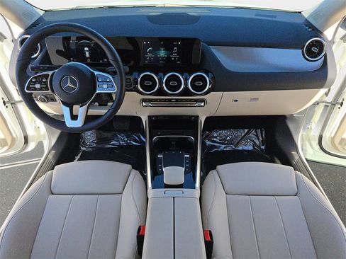 Used 2022 Mercedes-Benz GLA 250 image 16