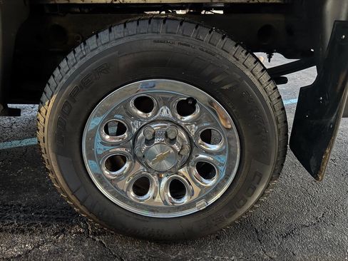 Used 2013 Chevrolet Silverado 1500 LT image 12