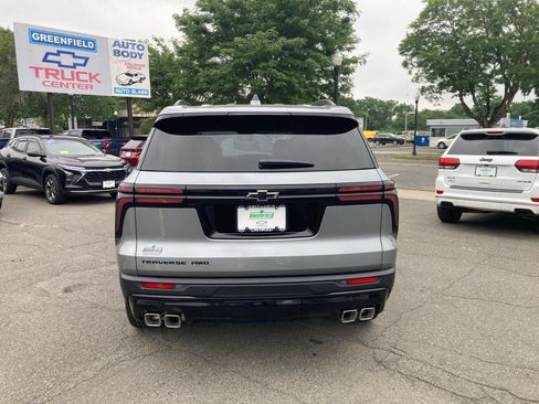 New 2026 Chevrolet Traverse LT w/ Midnight/Sport Edition AWD/4WD image 28