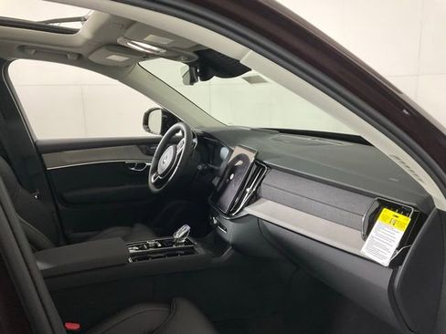 New 2026 Volvo XC90 B6 Ultra w/ Protection Package Premier AWD/4WD image 30