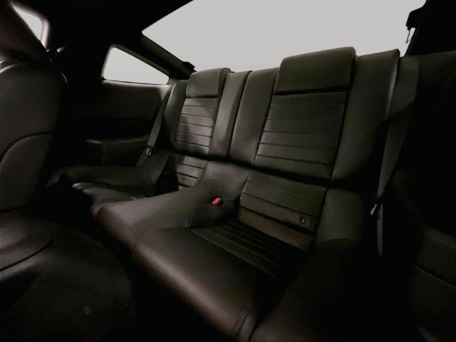 Used 2009 Ford Mustang GT Premium RWD image 25