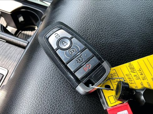 Used 2020 Ford Expedition Limited w/ Special Edition Package RWD image 15
