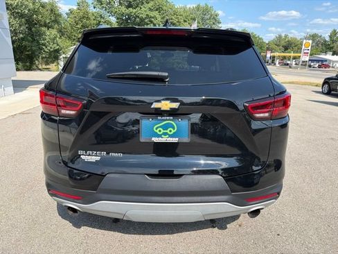 Used 2024 Chevrolet Blazer LT w/ Convenience Package AWD/4WD image 4