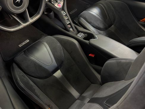 Used 2022 McLaren 720S Performance RWD image 25