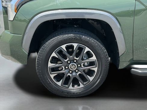 Used 2023 Toyota Tundra Limited AWD/4WD image 26