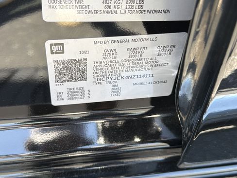 Used 2022 Chevrolet Silverado 1500 LT AWD/4WD image 30